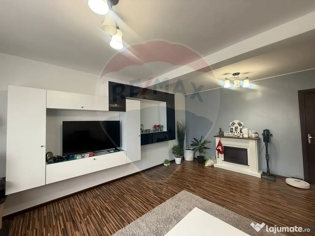 Casă / Vilă cu 5 camere de vânzare