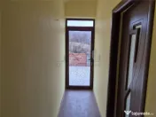 Casa de individuala cu garaj in Bucium 