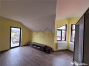 Casa de individuala cu garaj in Bucium 