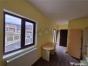 Casa de individuala cu garaj in Bucium 