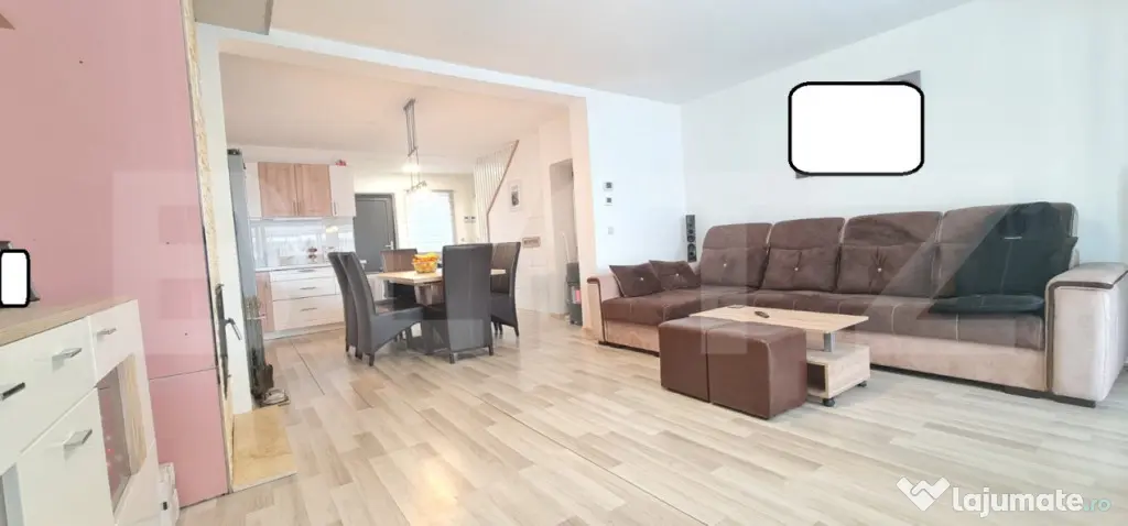 Casa cu 4 camere cartier Izvor Tarlungeni 2 locuri parcare