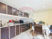 Vilă cu Hammam, garaj și sistem fotovoltaic – Sinaia,... 