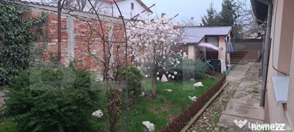 Casa individuala, 112 mp + 335 teren - zona Caraiman - Ploiesti (Prahova)