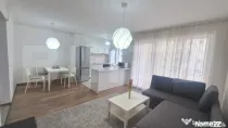 Apartament 2 camere etaj intermdiar parcare si boxa, se vind