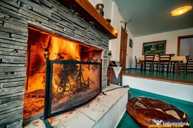 Pensiune cu priveliste fabuloasa, zona boema, Bran, Brasov.