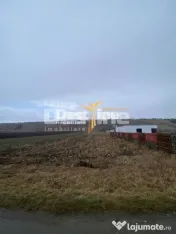 Teren de vanzare Girov 24.500 Euro 3200MP 