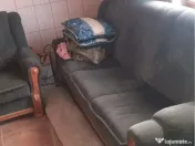 Canapea extensibila si dou fotolii in stare foarte buna, negociabil