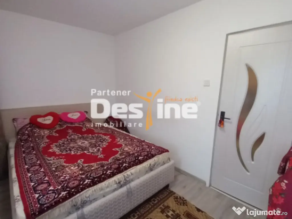 Apartament 2 camere 37 mp renovat mobilat utilat Tudor Vladi