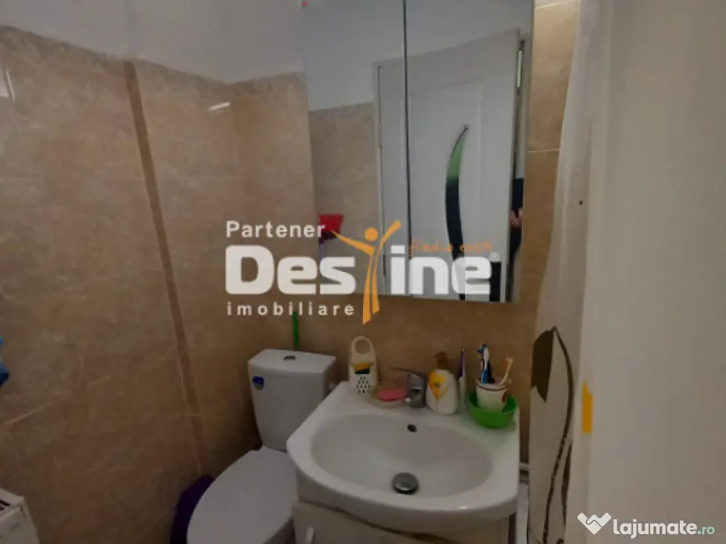 Apartament 2 camere 37 mp renovat mobilat utilat Tudor Vladi