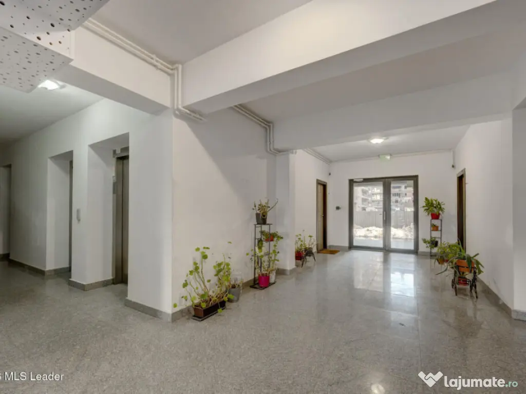 STUDIO | 41,8 MP | PARCUL CAROL