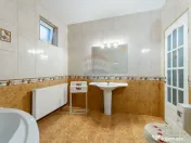 Casă 3 camere UTA Arad cu birou, garaj și atelier. Comi... 