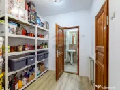 Casă 3 camere UTA Arad cu birou, garaj și atelier. Comi... 