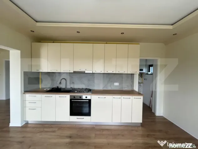 Casa de vanzare - 120mp utili , zona linistita si priveliste