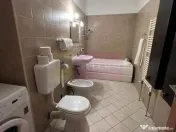 Vanzare apartament de 2 camere in zona Decebal adiacent 