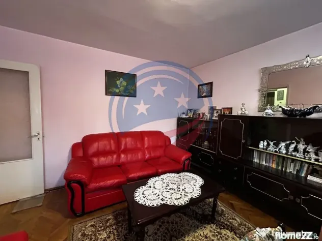 Apartament 3 camere decomandat, 2 balcoane, aproape de Școala Nr. 22 - Craiova (Dolj)