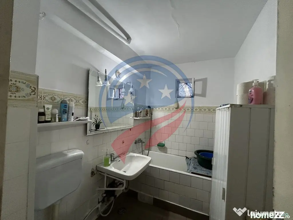 Apartament 3 camere decomandat, 2 balcoane, aproape de Școala Nr. 22 - Craiova (Dolj)