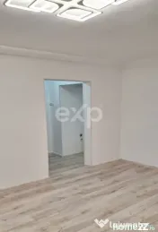 De vânzare apartament 2 camere, - Constanța - centru - B-d 