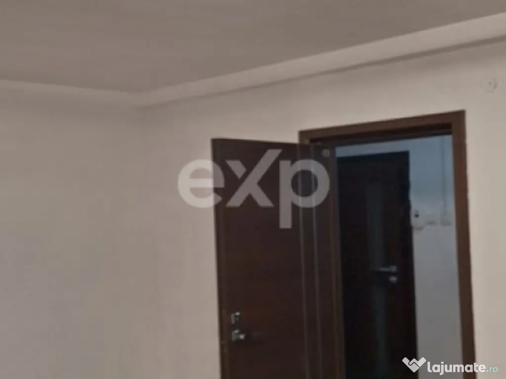 De vânzare apartament 2 camere, - Constanța - centru - B-d