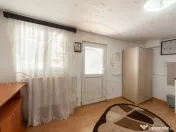 Casa parter + 3.055 mp teren in Costesti 