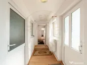 Casa parter + 3.055 mp teren in Costesti 