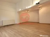 Spatii Comerciale de inchiriat - Intersectie Delfinariu 