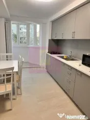 Vanzare apartament 3 camere Decebal, metrou, parking 