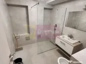 Vanzare apartament 3 camere Decebal, metrou, parking 