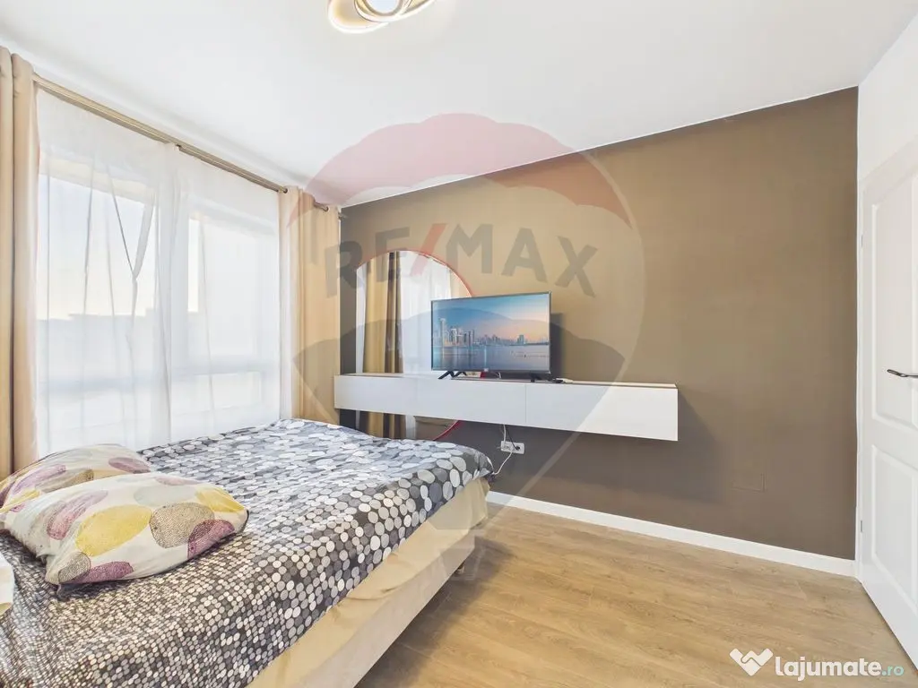 Apartament cu 2 camere - Mobilat cu Designer - in Central...