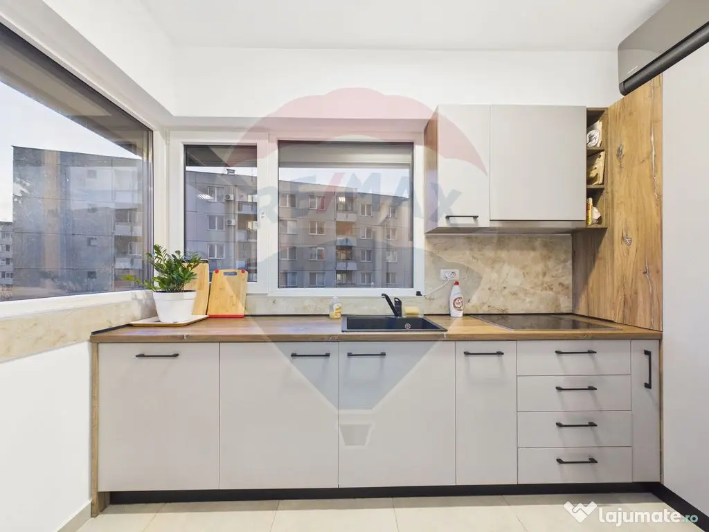 Apartament cu 2 camere - Mobilat cu Designer - in Central...