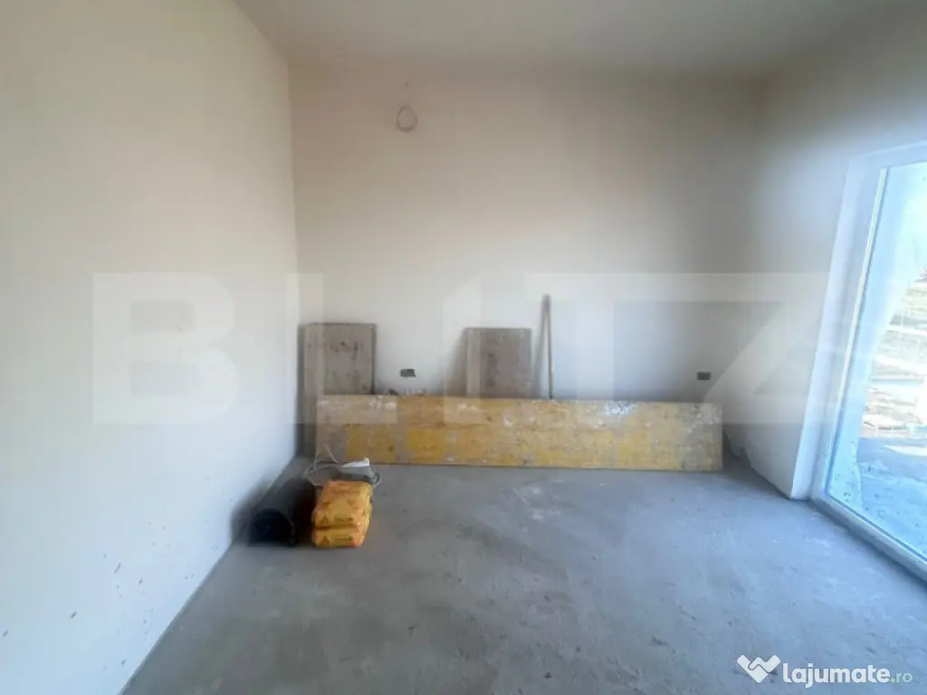 Casă înșiruită modernă, eficiență energetică A+, 80