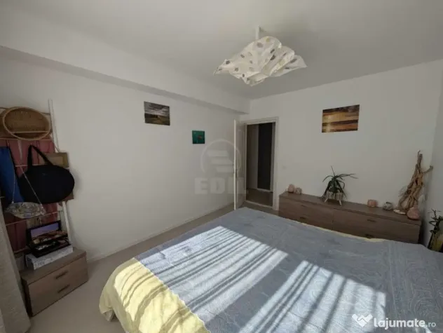 CPMISION 0 Apartament 2 camere semidecomandat zona Stejarului