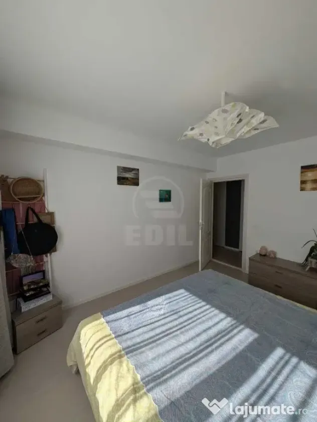 CPMISION 0 Apartament 2 camere semidecomandat zona Stejarului