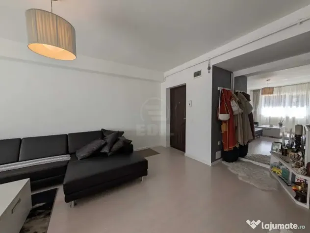 CPMISION 0 Apartament 2 camere semidecomandat zona Stejarului