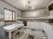 BERCENI – FLUTURILOR – CASA 5 CAMERE, 155 MP TOTAL, LOT 