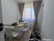 3 camere, Liceul Decebal, renovat. 