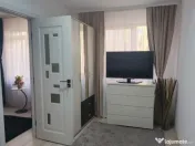 3 camere, Liceul Decebal, renovat. 