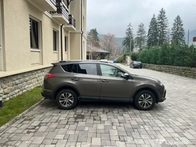 Toyota Rav-4 Hybrid,2017