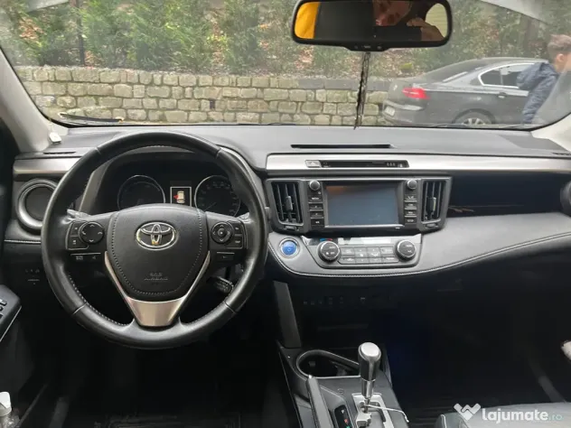 Toyota Rav-4 Hybrid,2017