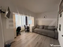 Apartament 3 camere, 60 mp, parcare, zona Sesul de Sus