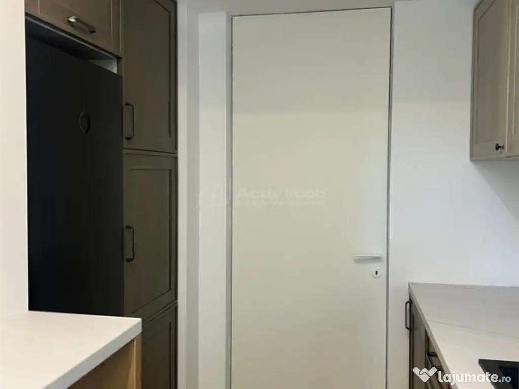 2 Camere, Lux, Cortina Academy, 3 min Metrou Academia Milita