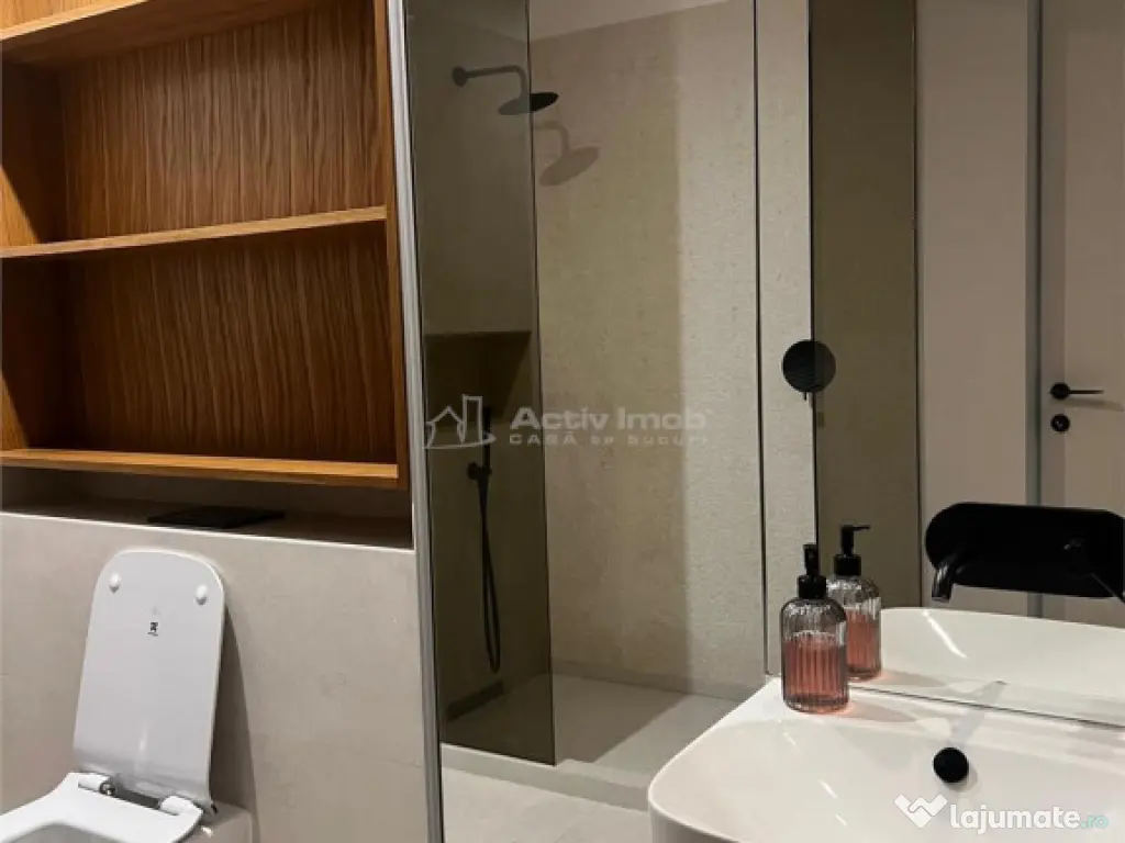 2 Camere, Lux, Cortina Academy, 3 min Metrou Academia Milita