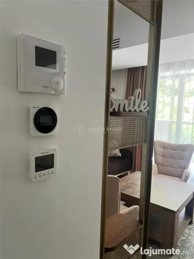 2 Camere, Lux, Cortina Academy, 3 min Metrou Academia Milita