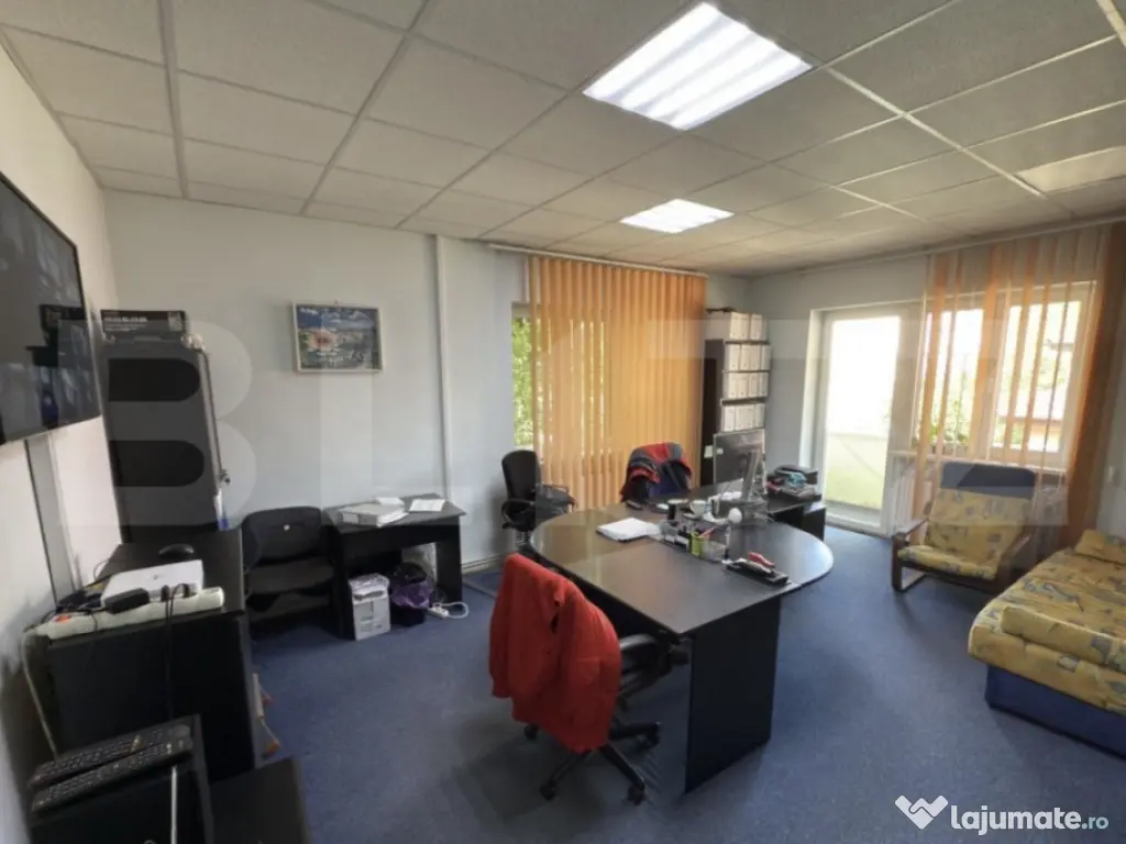 Apartament cu 5 camere, 143 mp, zona Centrala