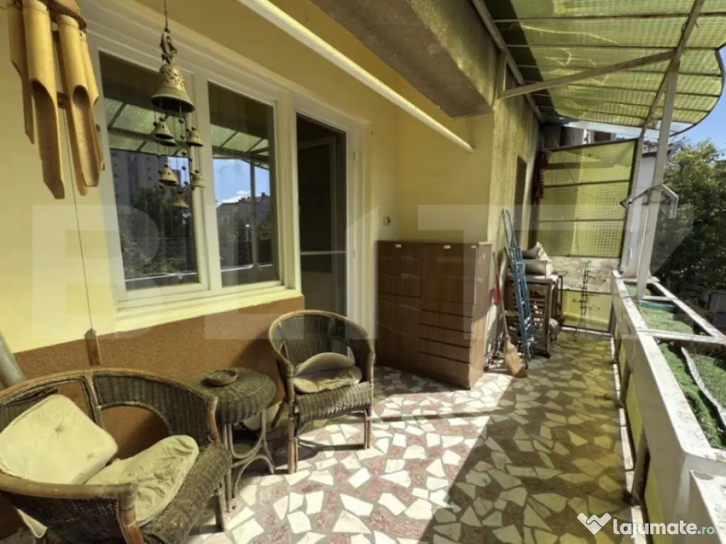 Apartament cu 5 camere, 143 mp, zona Centrala