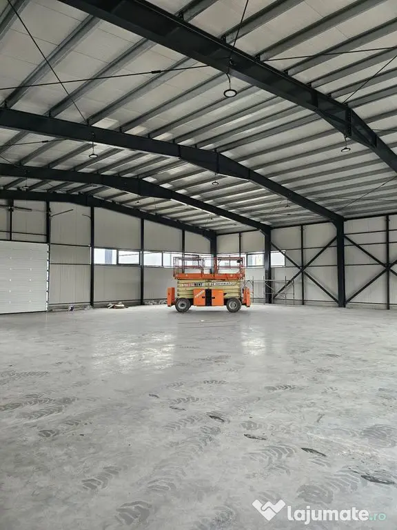 Hala ( 2 bucati ) 585 mp pretabil showrooms Popesti Leordeni