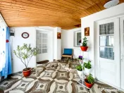 Seini, casa cocheta , cu 2 intrari 