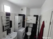 Bloc Nou Toronto cu Loc de Parcare 