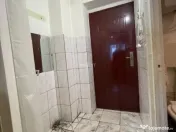 Garsoniera de vanzare, ETaj 3, zona Alexandru cel Bun - Rond 