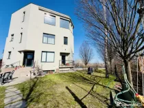 Resedinta excusivista ieșire lac, 582 mp, 550 mp teren, Ros