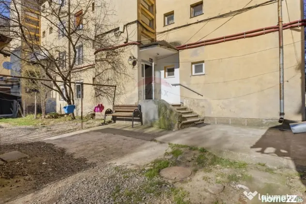 Apartament 2 camere de vanzare in zona Ultracentral, Sebis - Sebis (Arad)